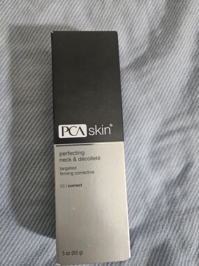 PCA Skin Neck & Décolleté Cream